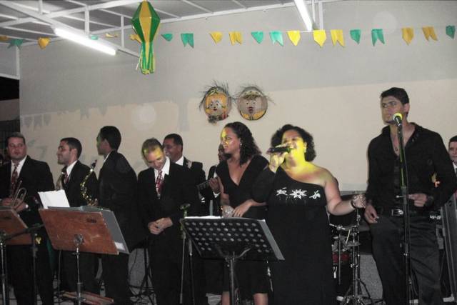 Orquestra Caravelas Banda Show