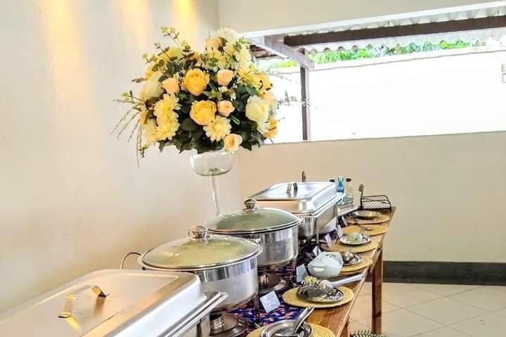 Almoço e jantar