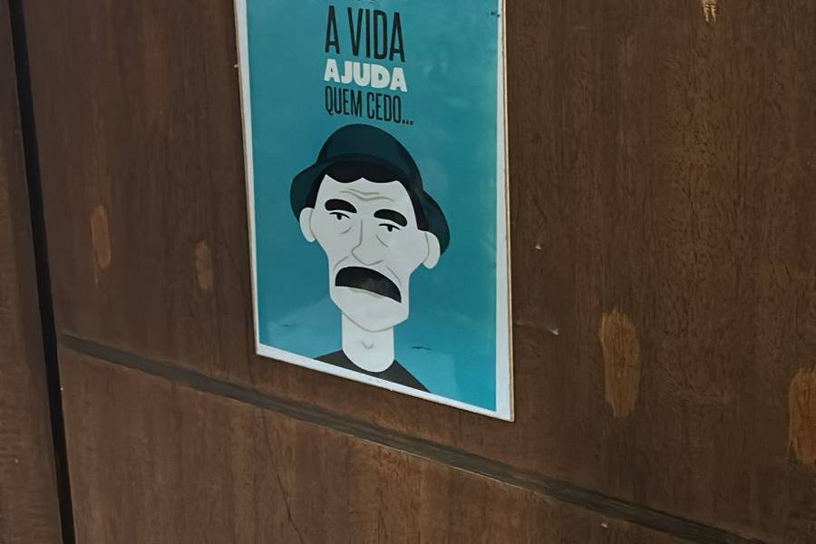 Quadros e adesivos