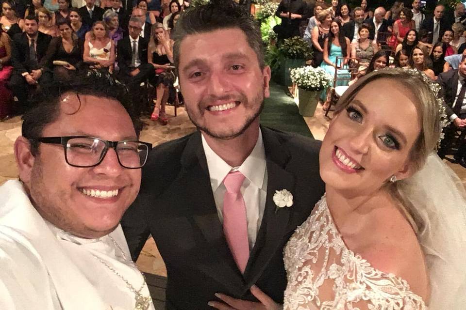 Casamento com alegria e fé