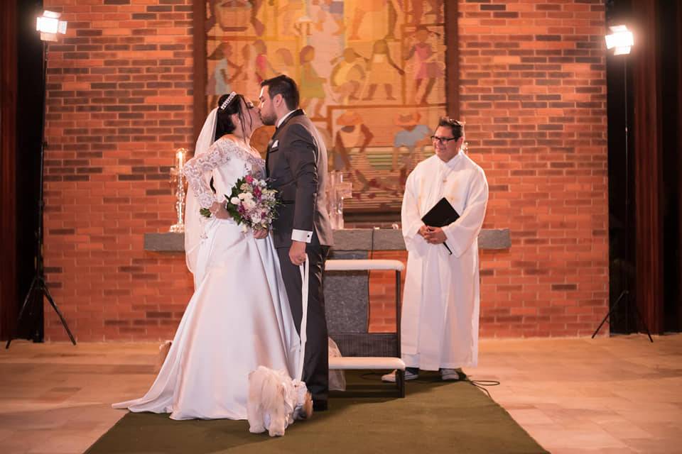 Casamento com alegria e fé