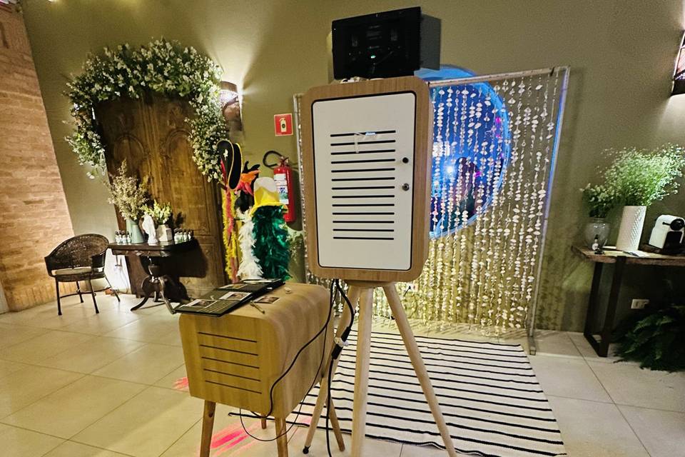 Stand totem Lambe Lambe