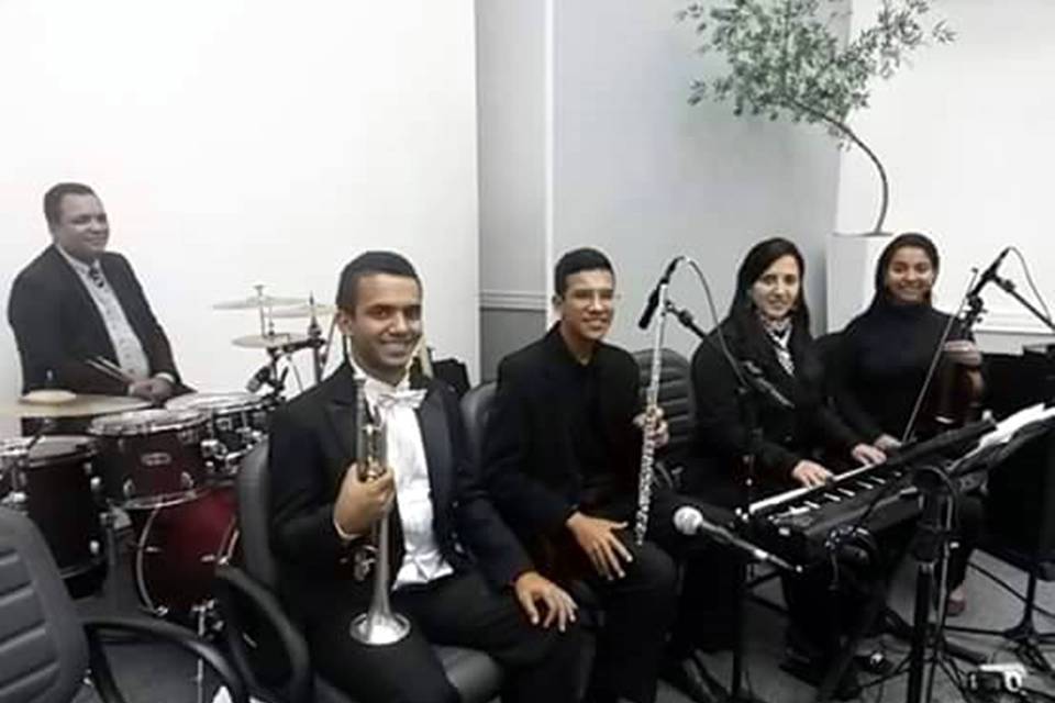 Orquestra Família Pereira