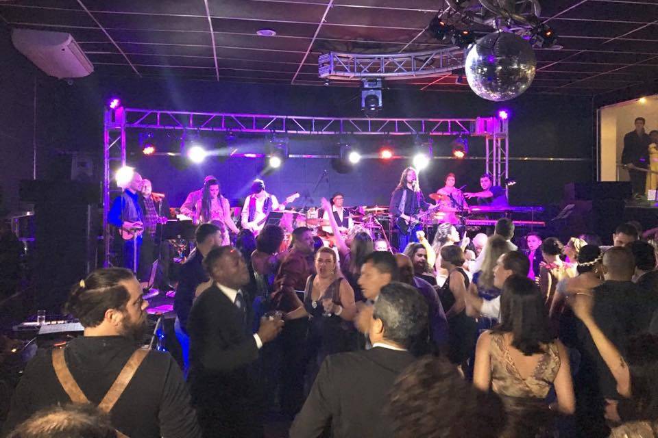 Banda de casamento.