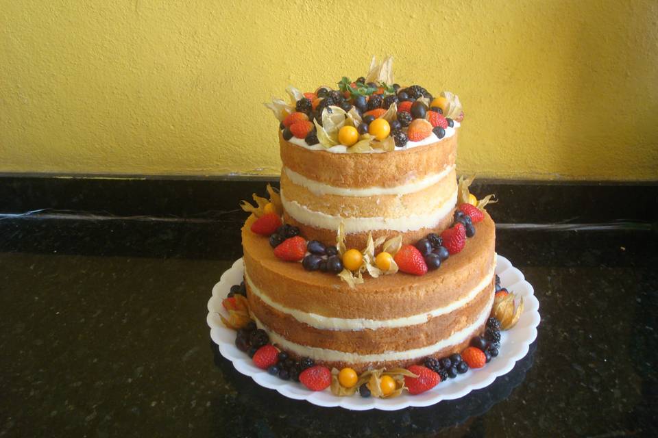 Naked cake frutas