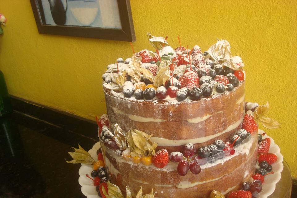 Naked cake