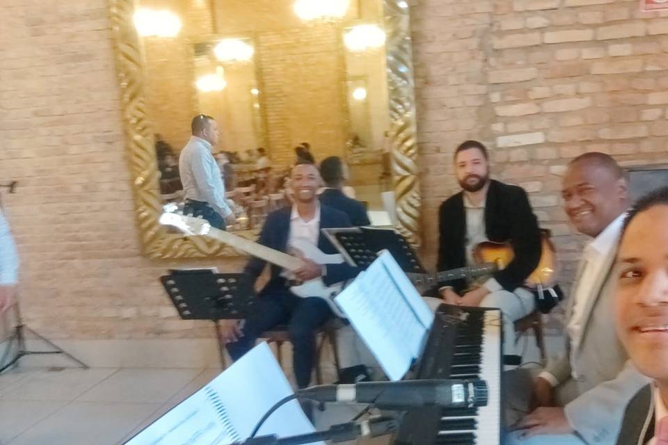 Musicos convidados