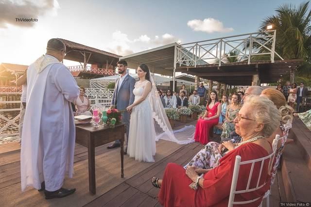 Celebração de Caio e Carol