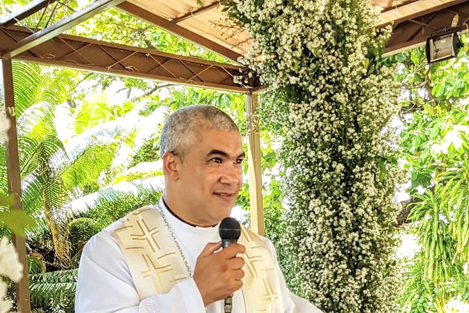 Rev. Leonardo Martires