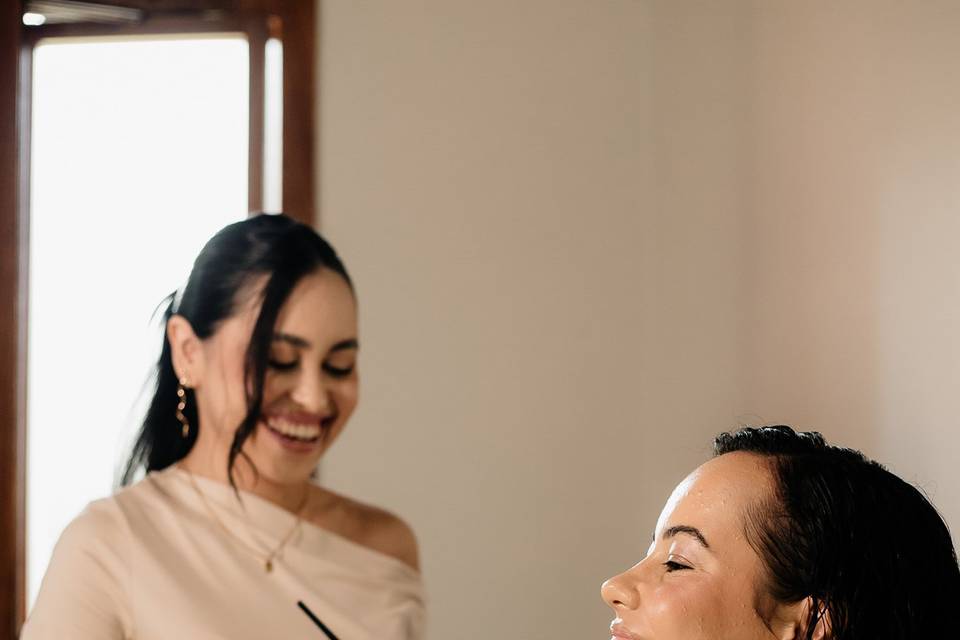 Amanda Caroline Maquiadora