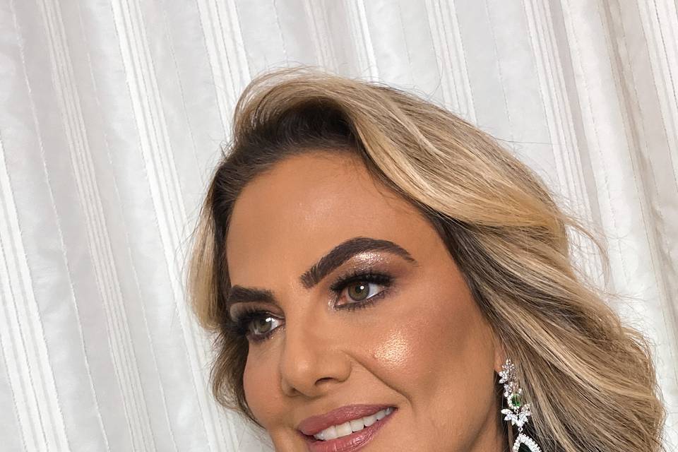 Amanda Caroline Maquiadora