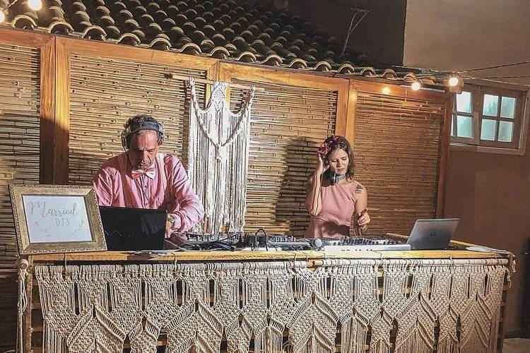 Married DJs