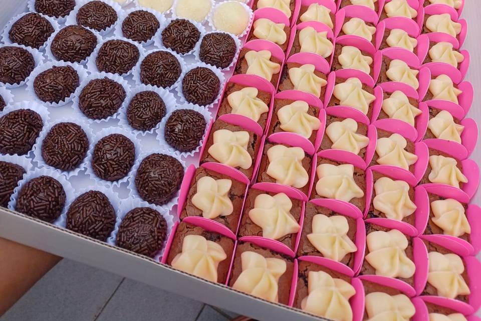Kit docinhos e brownie