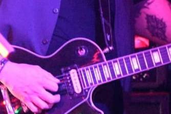 Márcio Oliverr - guitarrista