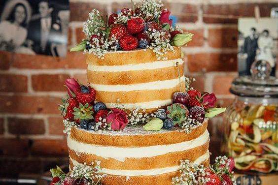 Naked Cake