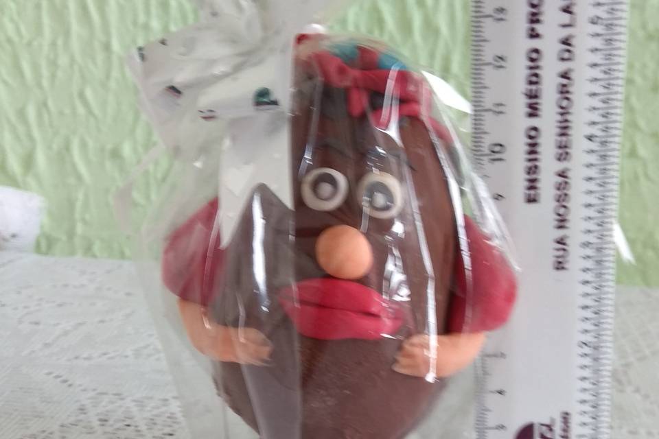 Chococo boneco de chocolate