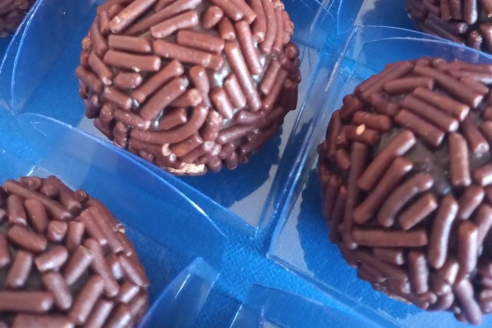 Brigadeiro ao leite