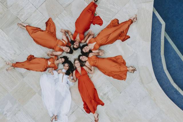 Noiva e damas