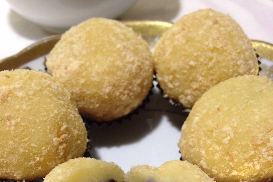 Brigadeiro Recheado