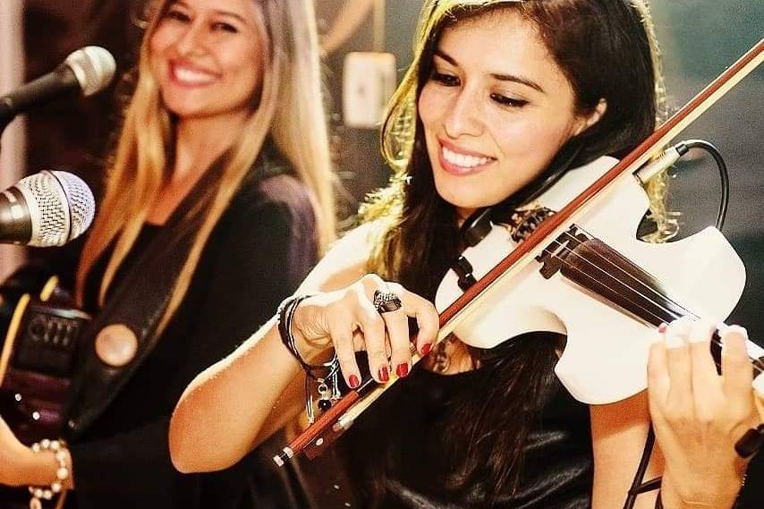 Vanessa Belucio Violinista