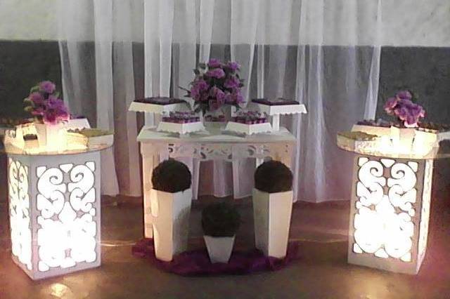 Decoração branco e lilas