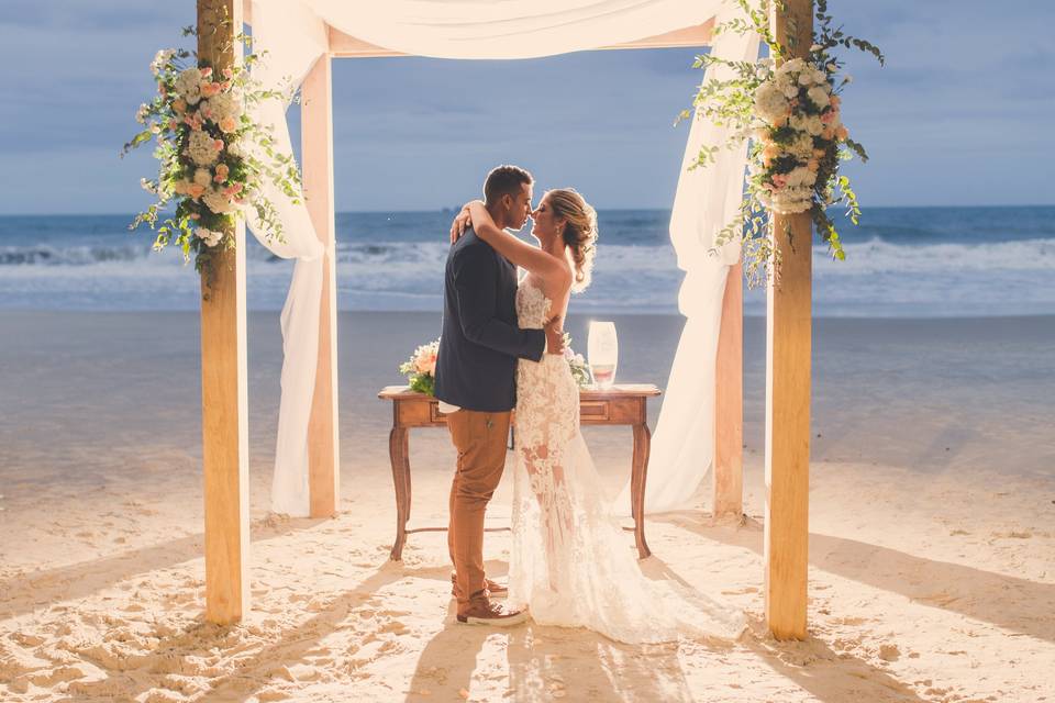 Casamento pé na areia