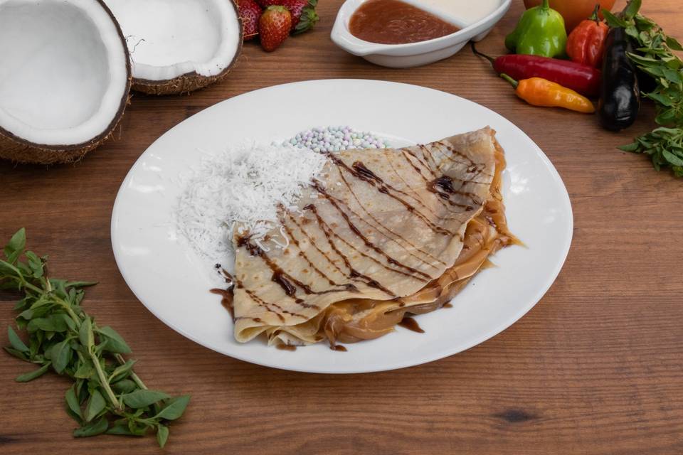 Crepe doce de leite com coco