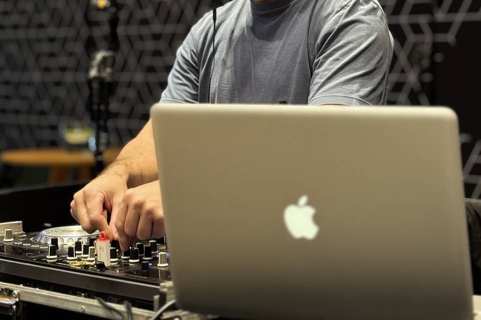 Dj Anderson Oliveira