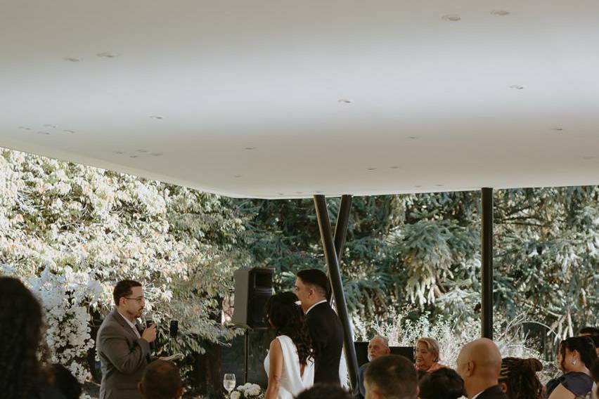 Celebrante José Moreira