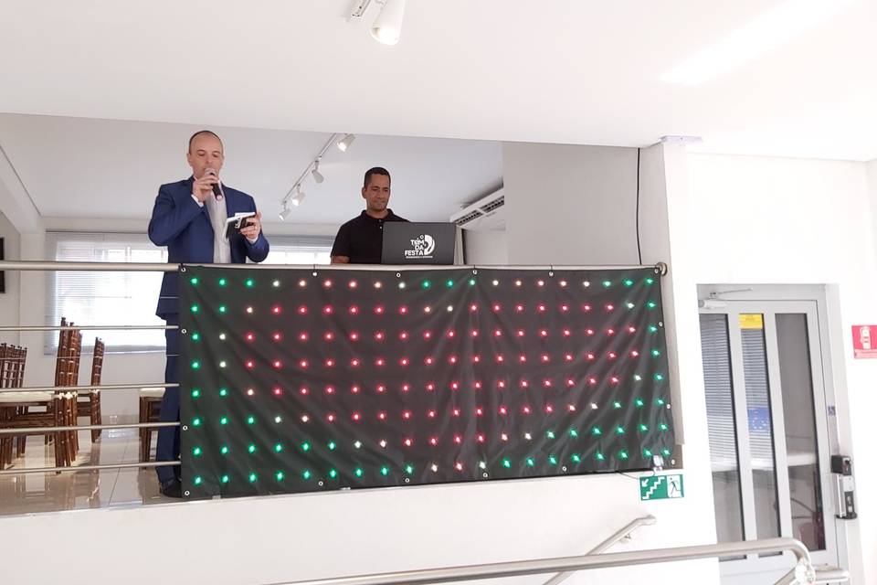 Dj, celebrante e mc