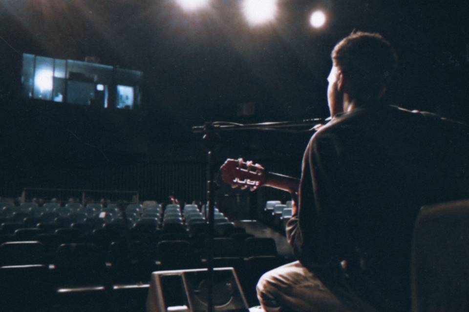 Evento musical em teatro.