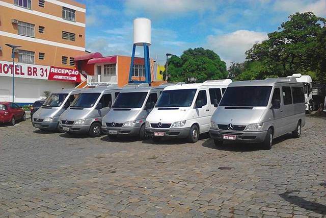 Vans e micro-ônibus