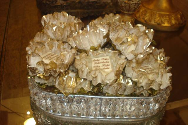 Forminhas douradas
