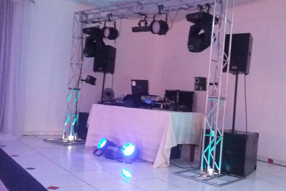 Dj Jr. Óliver