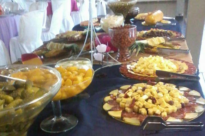 Buffet Tropical