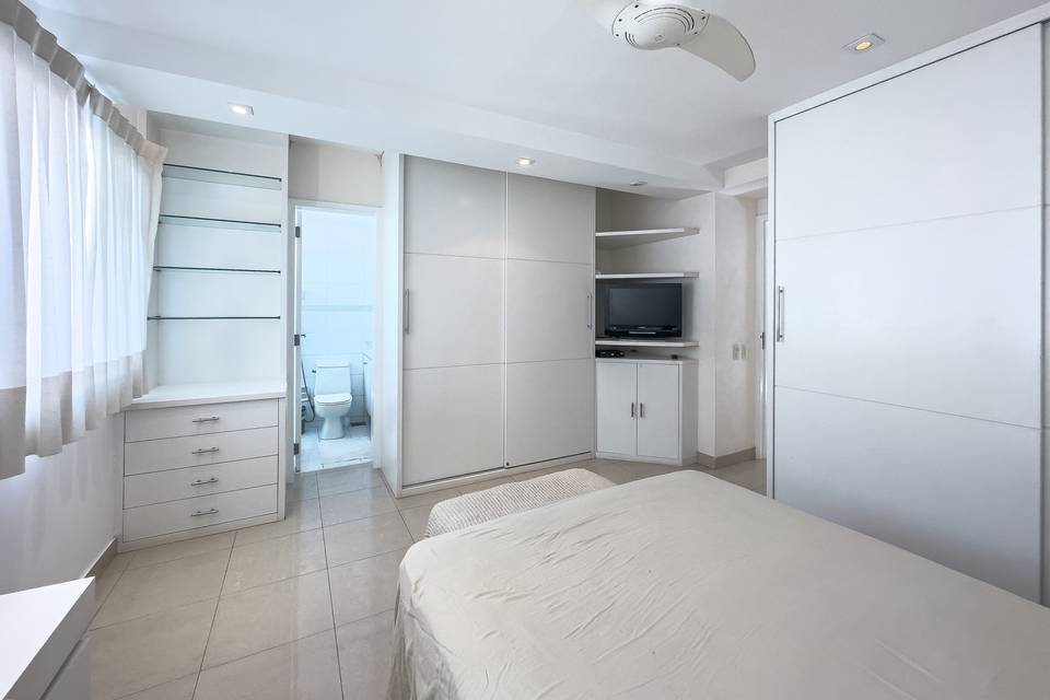Suite 2