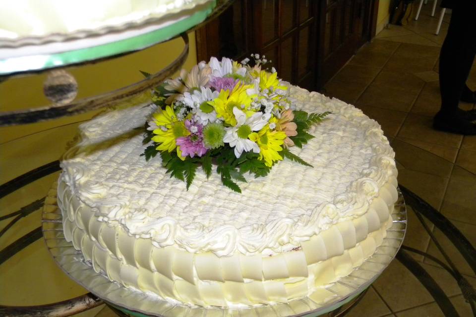 Laurita Tortas Confeitaria