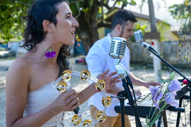 Meia Lua/ Meio Perfil