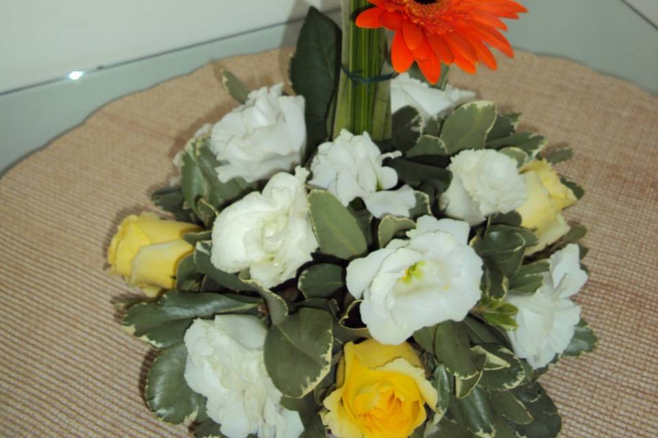 Lisianthus e rosas