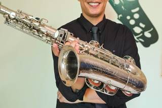 Ney Nogueira Saxofonista