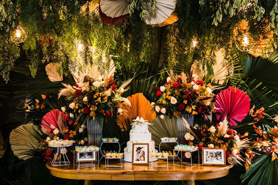 Mesa de Bolo Mini Wedding