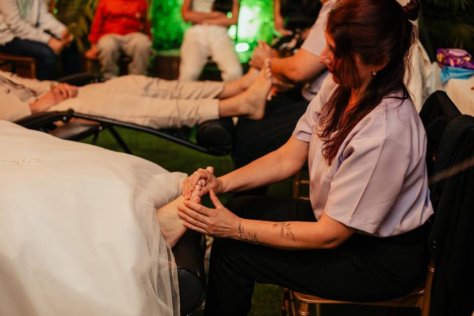 massagem nos pés