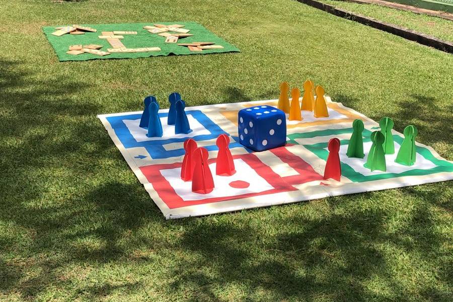 Jogos gigantes.