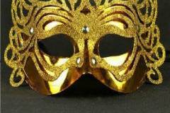 Máscara de gala dourada