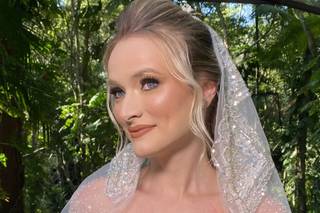 Livia de Sá Make-up