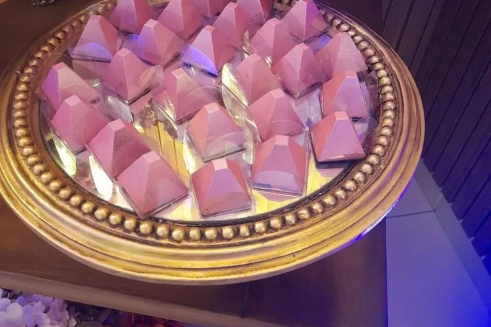 Pirâmide de chocolate