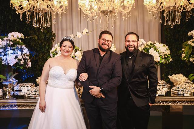 A foto com os noivos