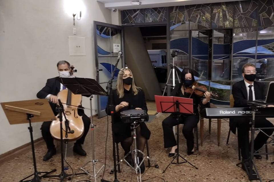 Orquestra Mamadoc - cerimônia