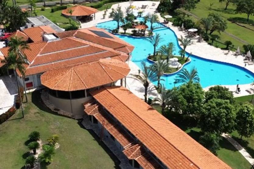 Bloco principal e piscina