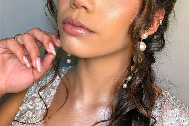 Laryssa Castro - Maquiadora